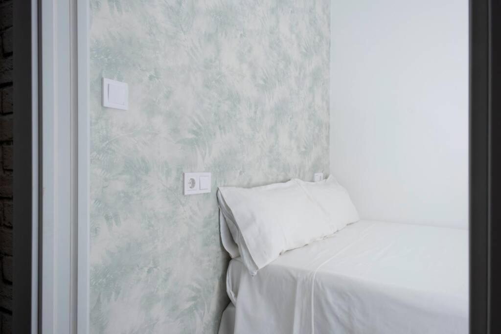 Magnifico Apartamento En Los Remedios Sevilla Exterior foto